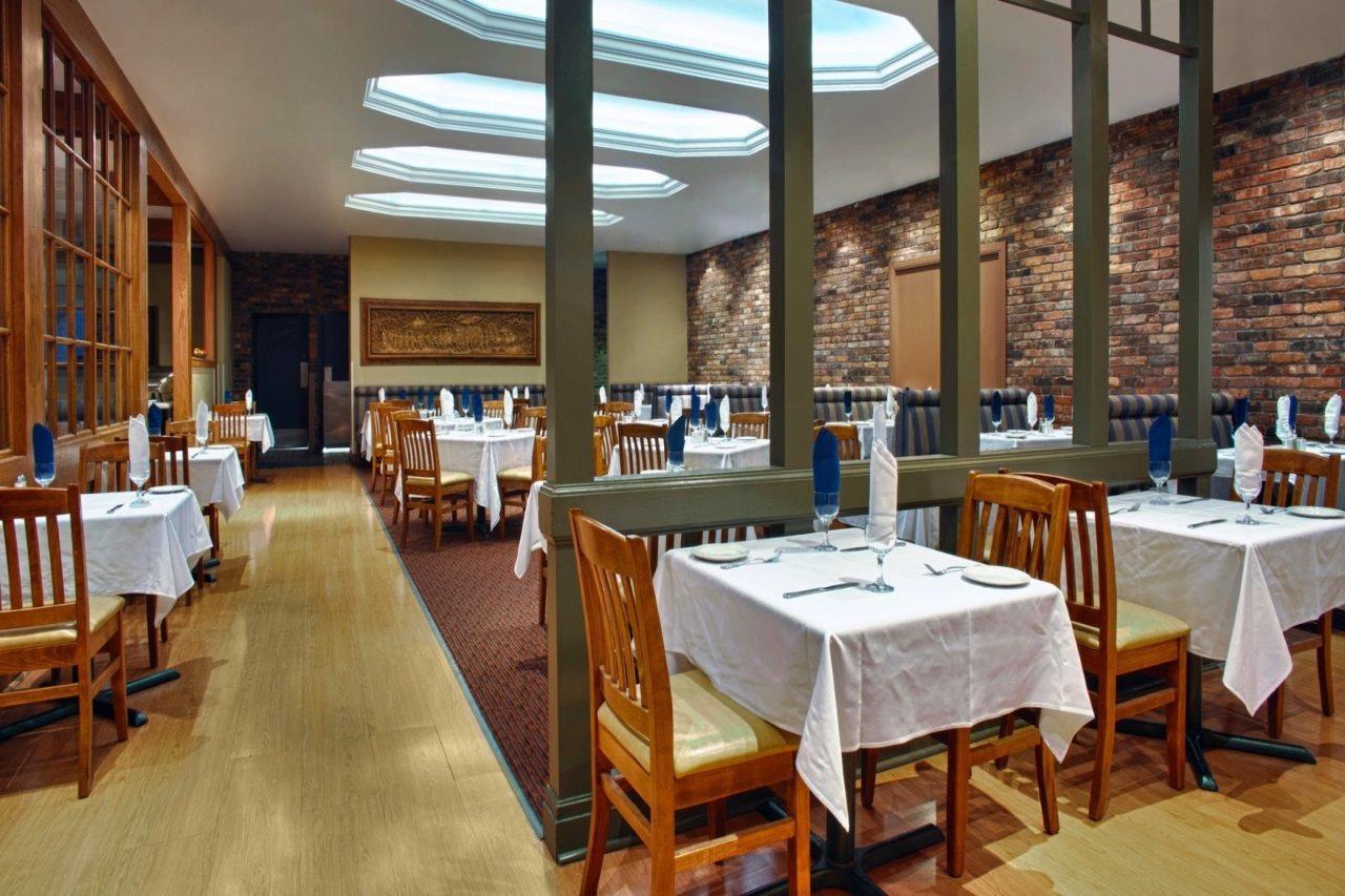 Four Points By Sheraton Toronto Airport Миссиссага Экстерьер фото