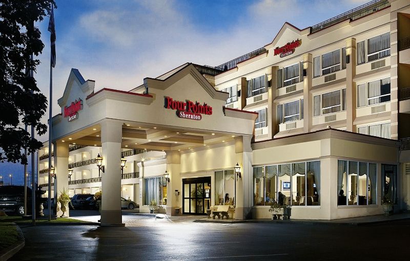 Four Points By Sheraton Toronto Airport Миссиссага Экстерьер фото
